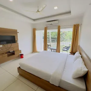 Hotel Lets Kochi